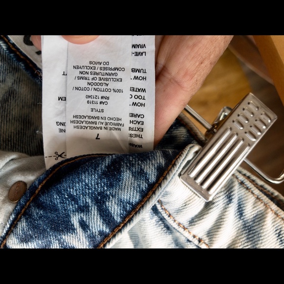 GARAGE NWOT boyfriend cut distressed jeans - Picture 4 of 4